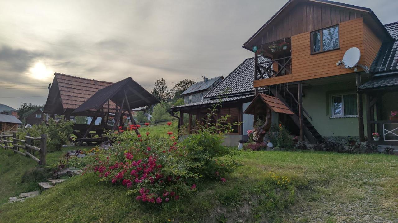 Villa Zatishok Bilya Richky Pilipets Esterno foto